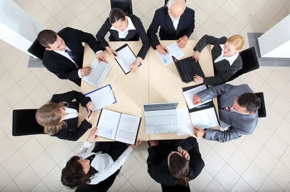 Searching for Jobs: Government vs. Private Sector