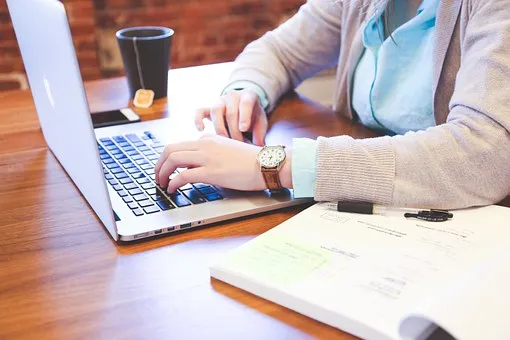 using online resume builder