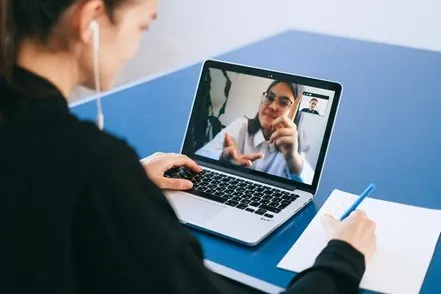 8 Steps to Finding a Job Right Now